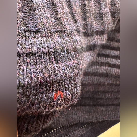 Sarah Pacini Ribbed Indigo Cropped Knit Sweater OS - Picture 6 of 11